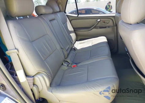 2006 Toyota Sequoia Sr5 V8 from USA, damaged, VIN 5TDZT34A46S277520